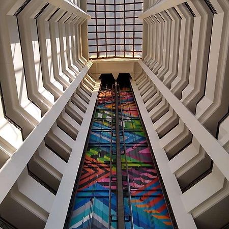 Art Hotel Transamerica Collection Porto Alegre Intérieur photo The staircase of the library