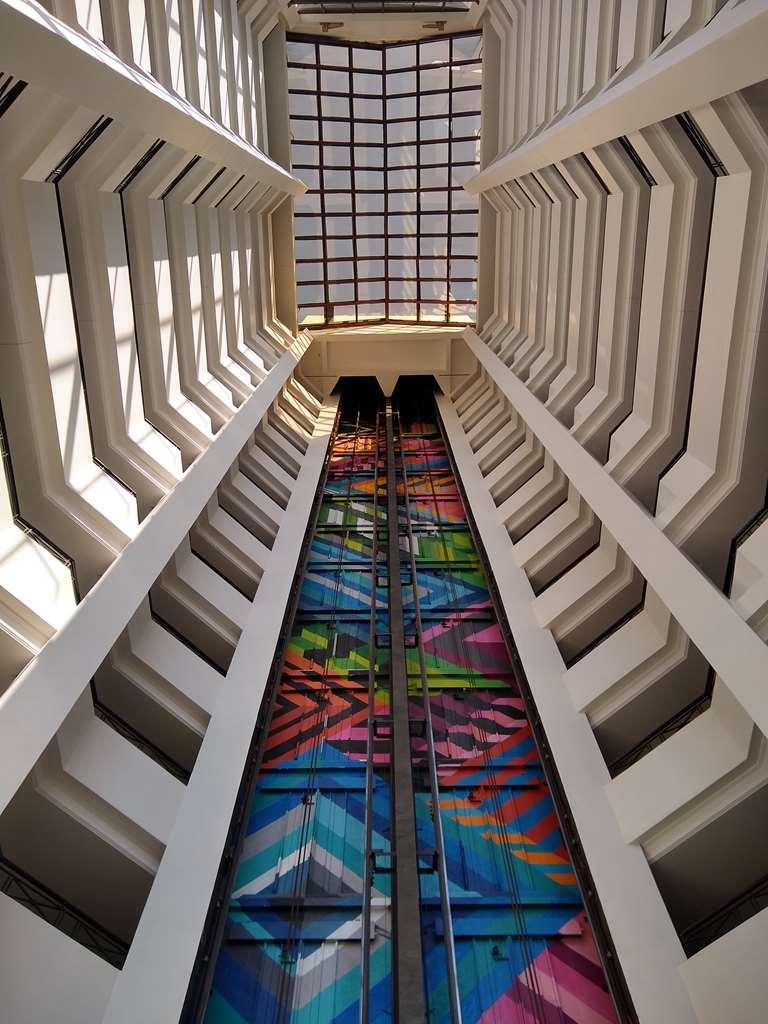 Art Hotel Transamerica Collection Porto Alegre Intérieur photo The staircase of the library