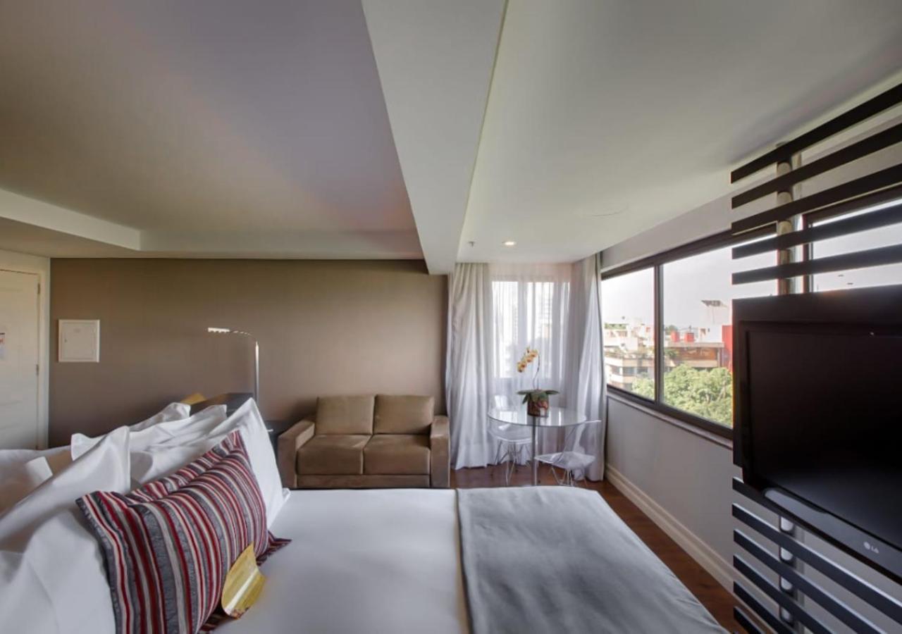 Art Hotel Transamerica Collection Porto Alegre Extérieur photo A room at the hotel