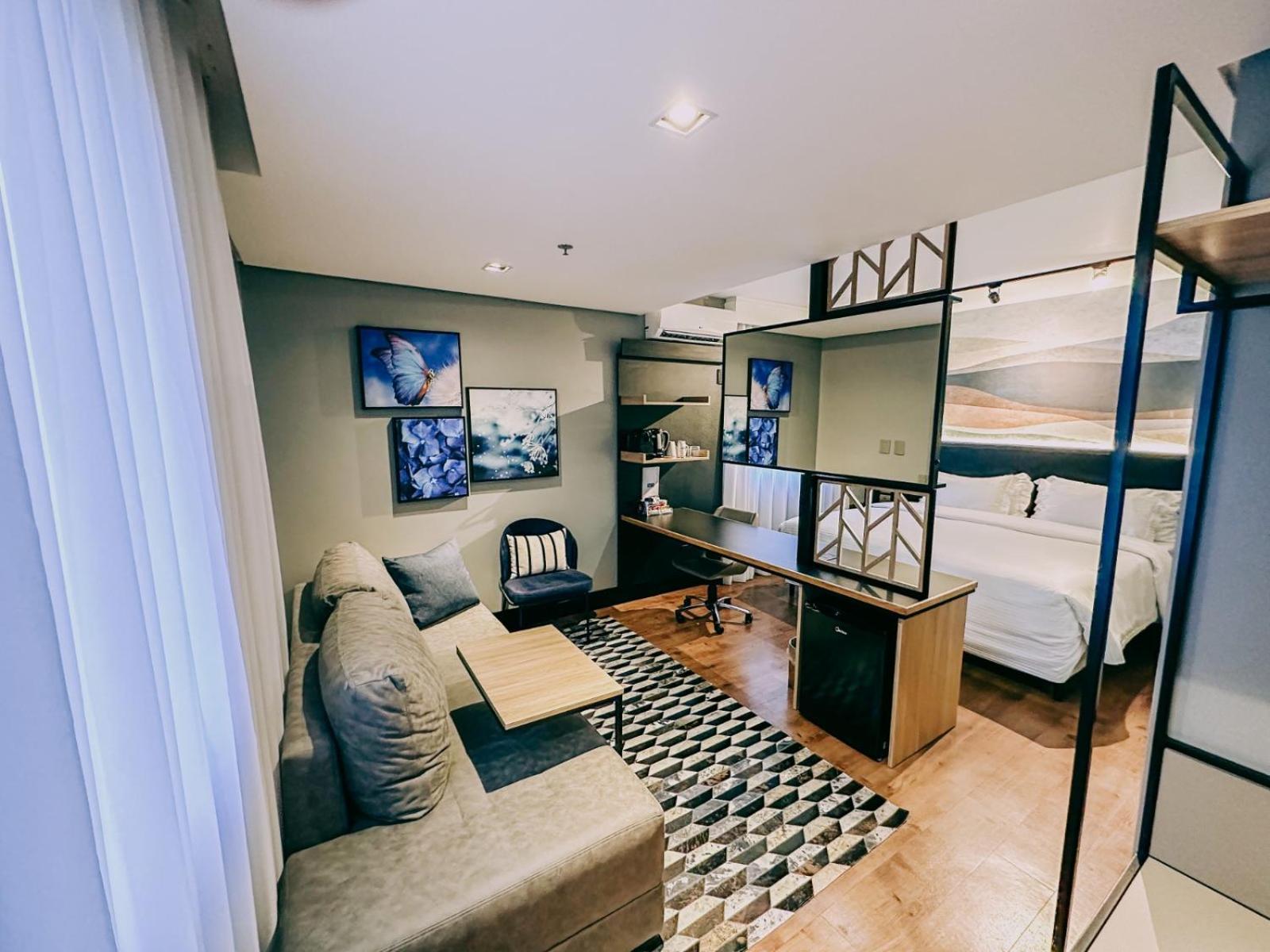 Art Hotel Transamerica Collection Porto Alegre Extérieur photo A room at the hotel